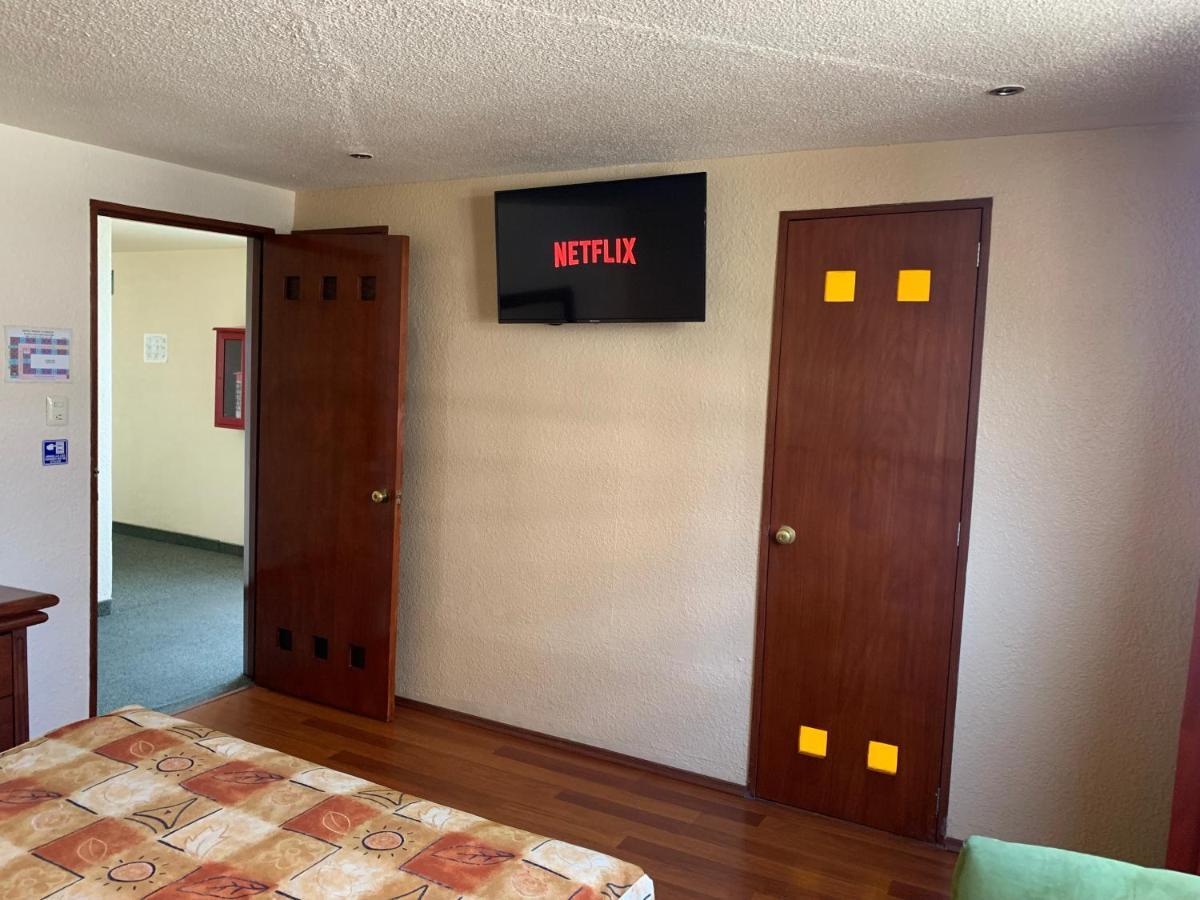 Hotel Prado Floresta Мексико Сити Екстериор снимка